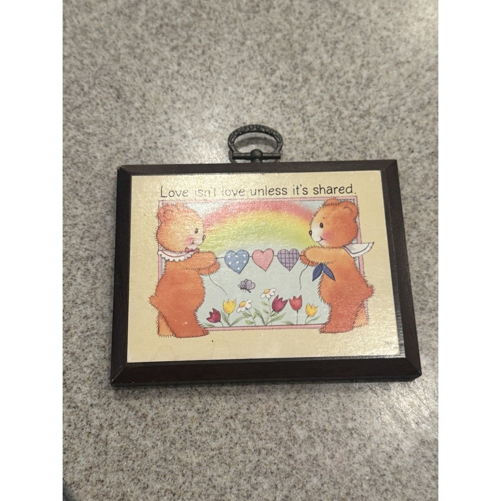 1980's Wood Wall Plaque "Love Isn't Love Unless It's Shared" Bears, Hearts
